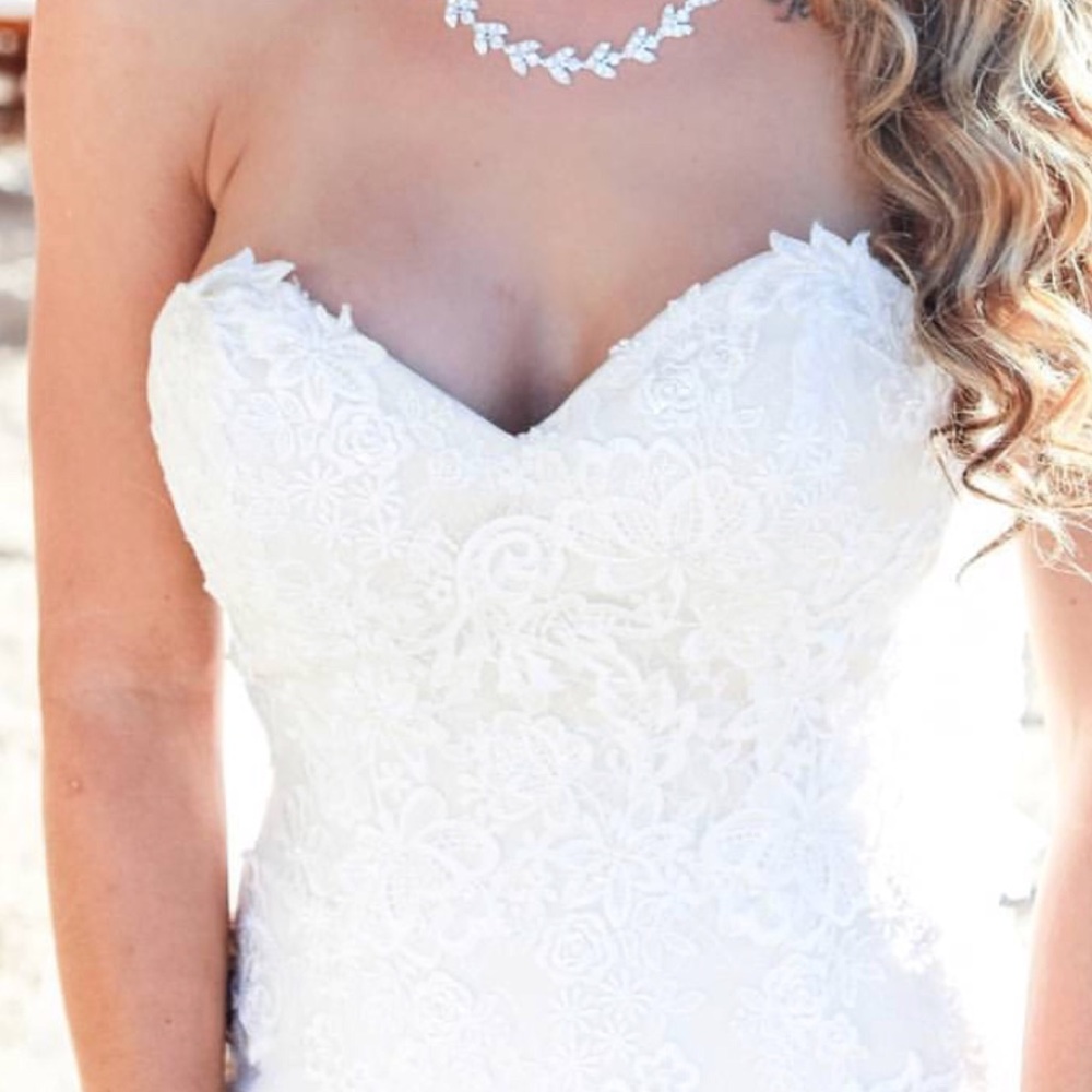🌸LACE WEDDING GOWN 🌸